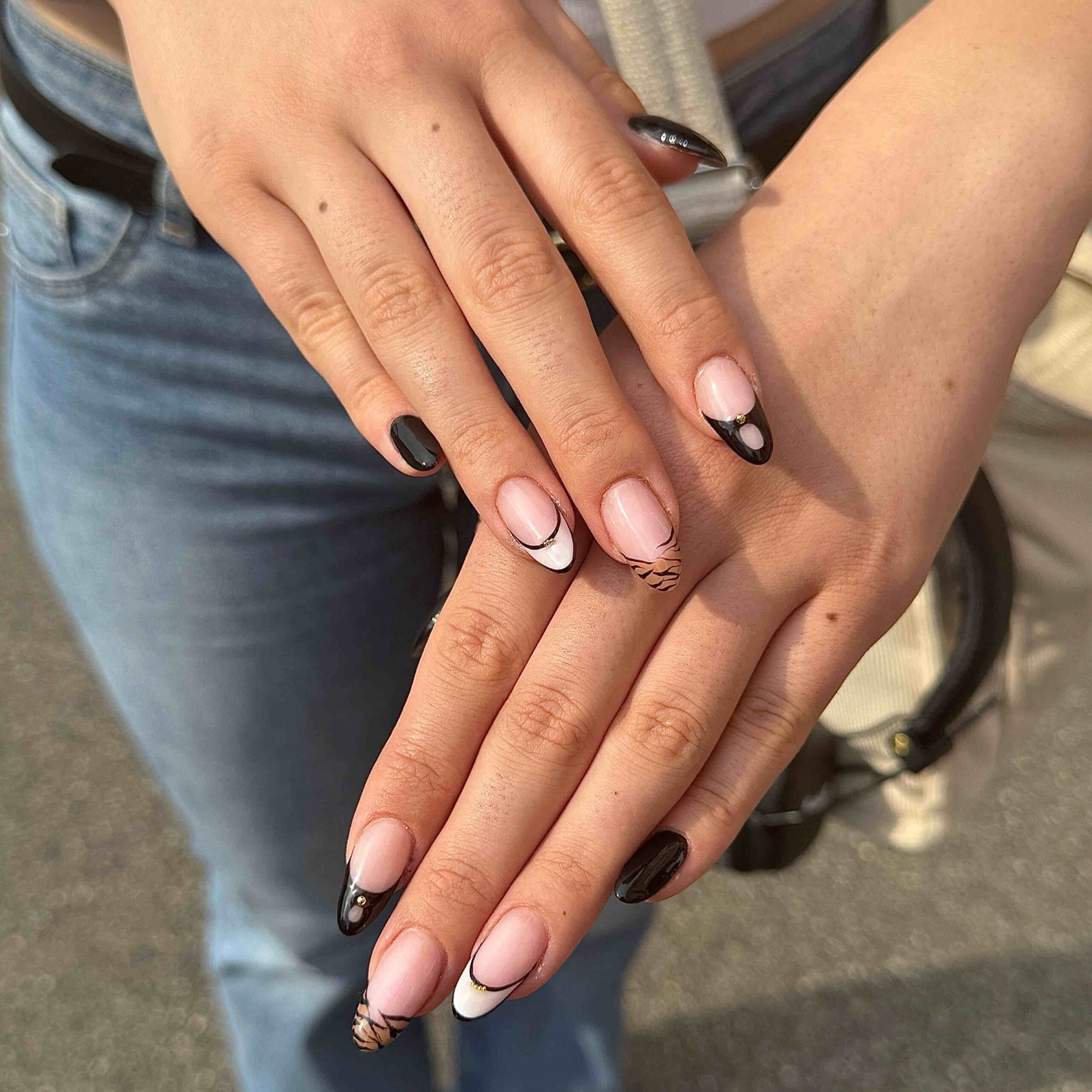 11 Nagelstudio in Rapperswil